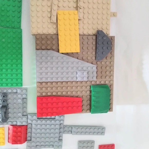 Lego 1 Pound Baseplate Lot - Picture 3 of 14